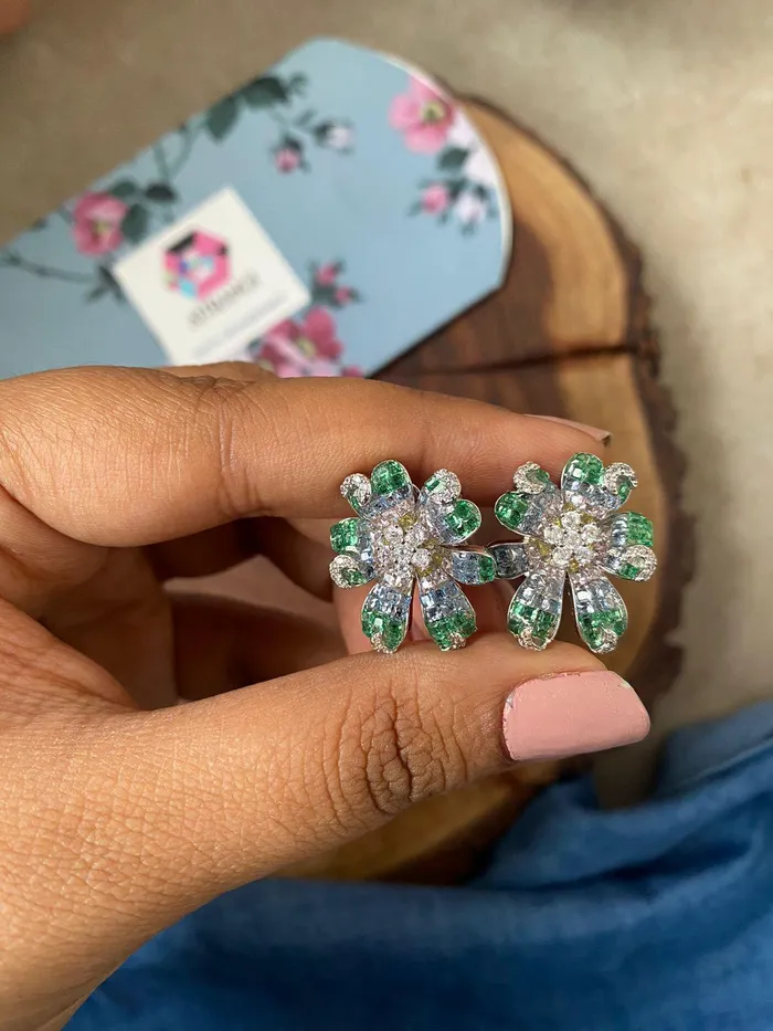 Attrangi Rings Diana Floral Overlay Diamond Studs Invisible Setting Attrangi Rings Diana Floral Overlay Diamond Studs Invisible Setting