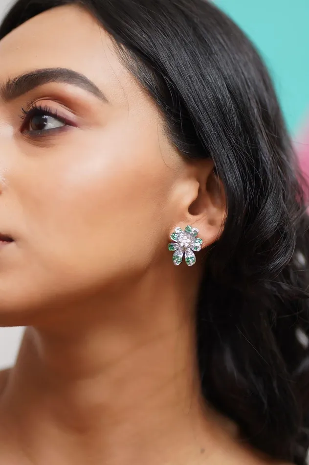 Attrangi Rings Diana Floral Overlay Diamond Studs Invisible Setting Attrangi Rings Diana Floral Overlay Diamond Studs Invisible Setting
