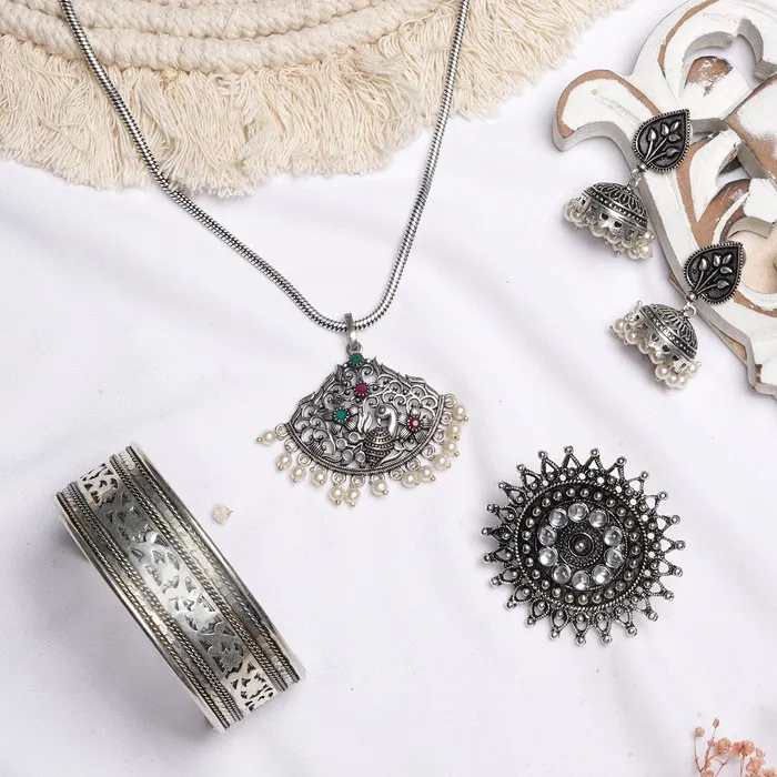 Teejh Rings Teejh Rohin Silver Oxidised Jewelry Gift Set
