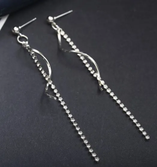 01 Earrings E131 Silver Spiral Rhinestone Dangle Earrings