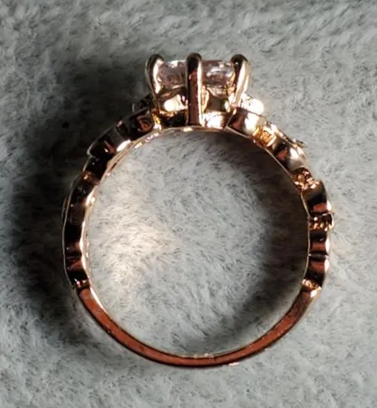 alice Rings R133 Rose Gold Flower Design Ring