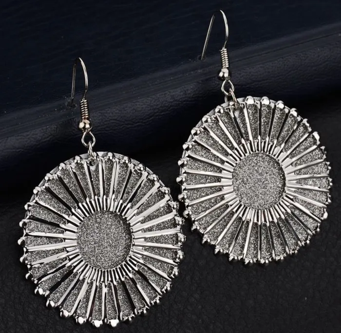 E60 Silver Glitter Metal Circle Earrings POLLY Earrings