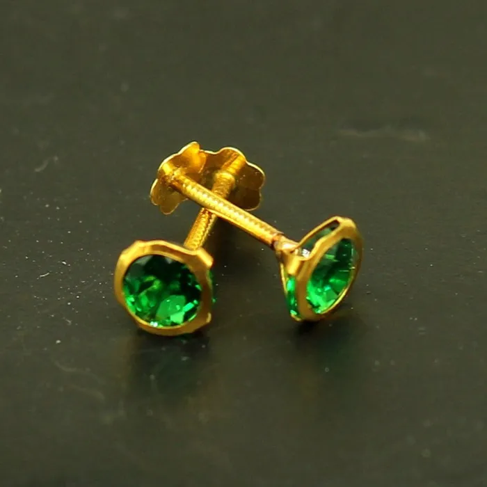 Earrings TRIBAL ORNAMENTS 4mm 18k yellow gold handmade fabulous green cubic zircon stone excellent antique vintage design stud earrings pair unisex jewelry er115