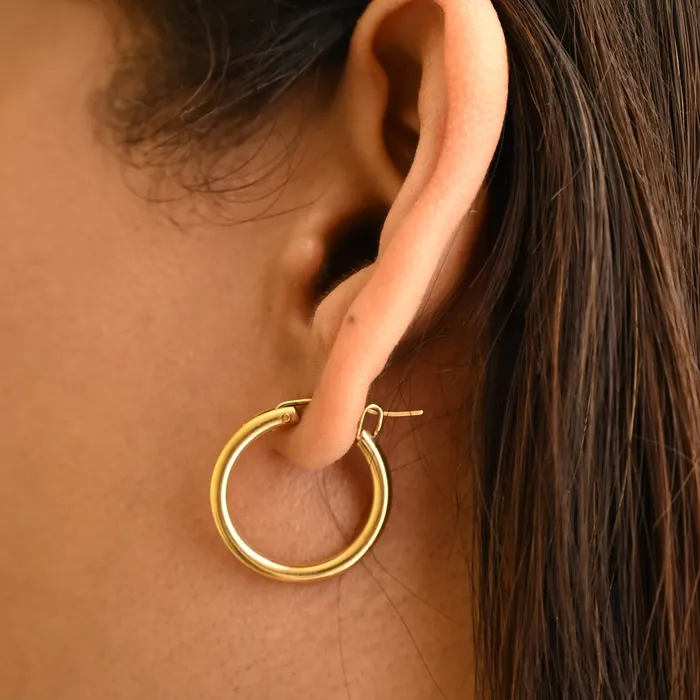 Jewelvers Earrings 14K GoldFilled Small Hoop Earrings 22MM Jewelvers Earrings 14K GoldFilled Small Hoop Earrings 22MM