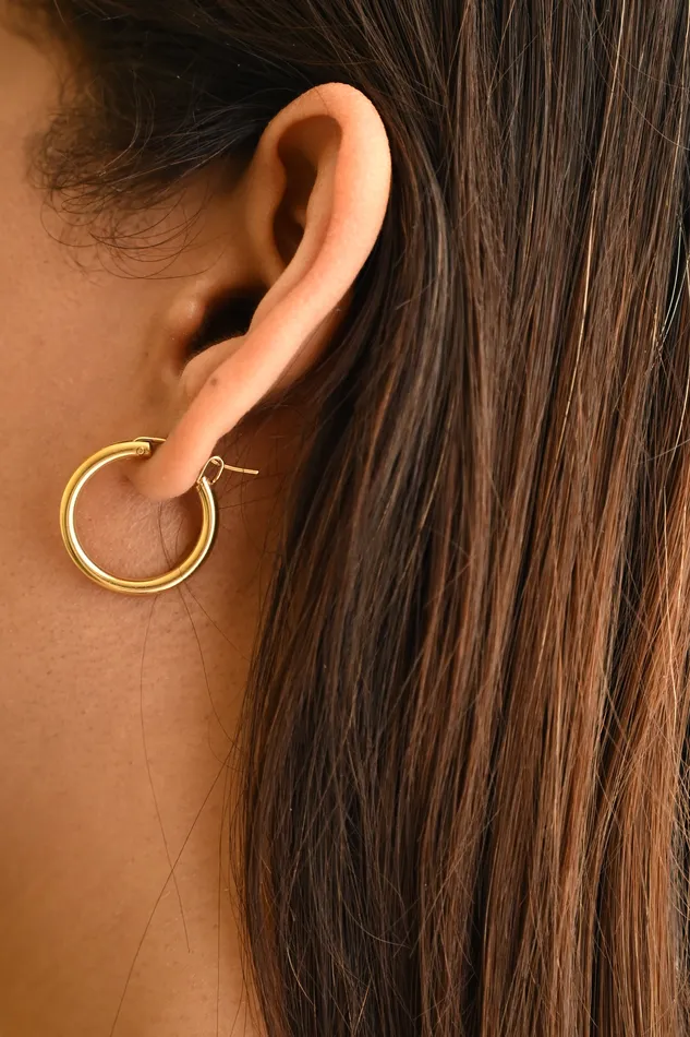 Jewelvers Earrings 14K GoldFilled Small Hoop Earrings 22MM Jewelvers Earrings 14K GoldFilled Small Hoop Earrings 22MM