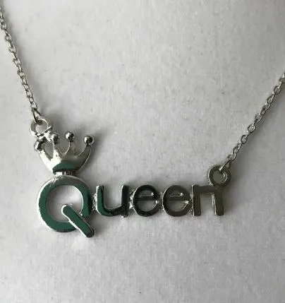 Necklaces alice AZ638 Silver Queen Crown Necklace with FREE EARRINGS