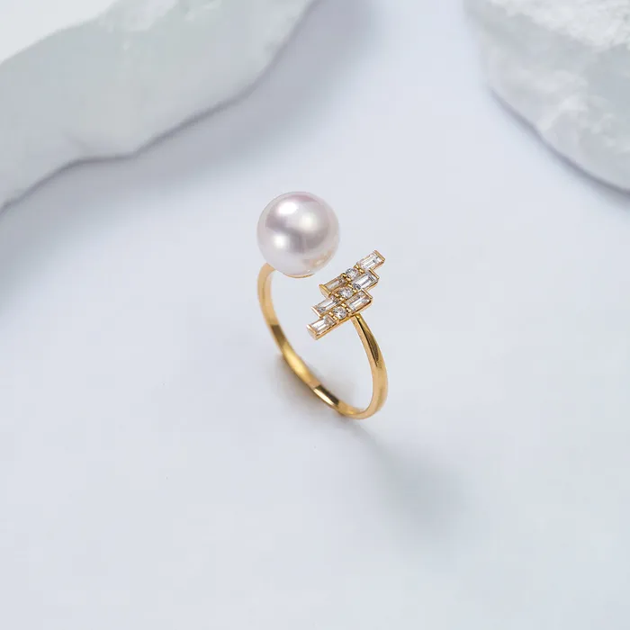 Pearly Lustre Rings 18K Solid Gold Diamond Akoya Hanadama Pearl Ring KR00077