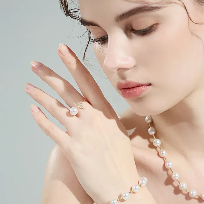 Pearly Lustre Rings 18K Solid Gold Diamond Akoya Hanadama Pearl Ring KR00077