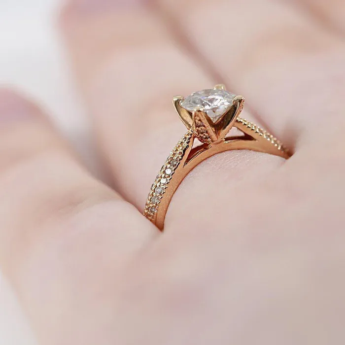 Rings Fire Brilliance 6mm Moissanite Accent Diamond 14K Yellow Gold Engagement Ring 1 Carat Total Weight