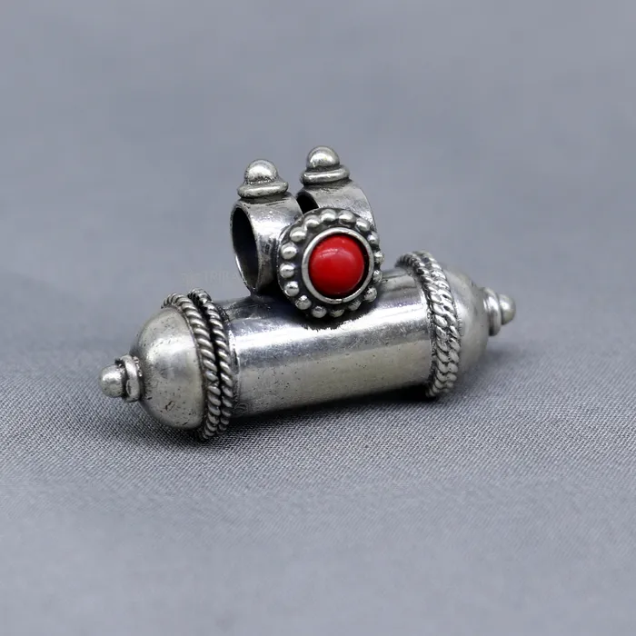 TRIBAL ORNAMENTS Necklaces 925 Sterling silver vintage design amulet pendant box pendant kavacham pendant mantra box silver tabiz nsp884