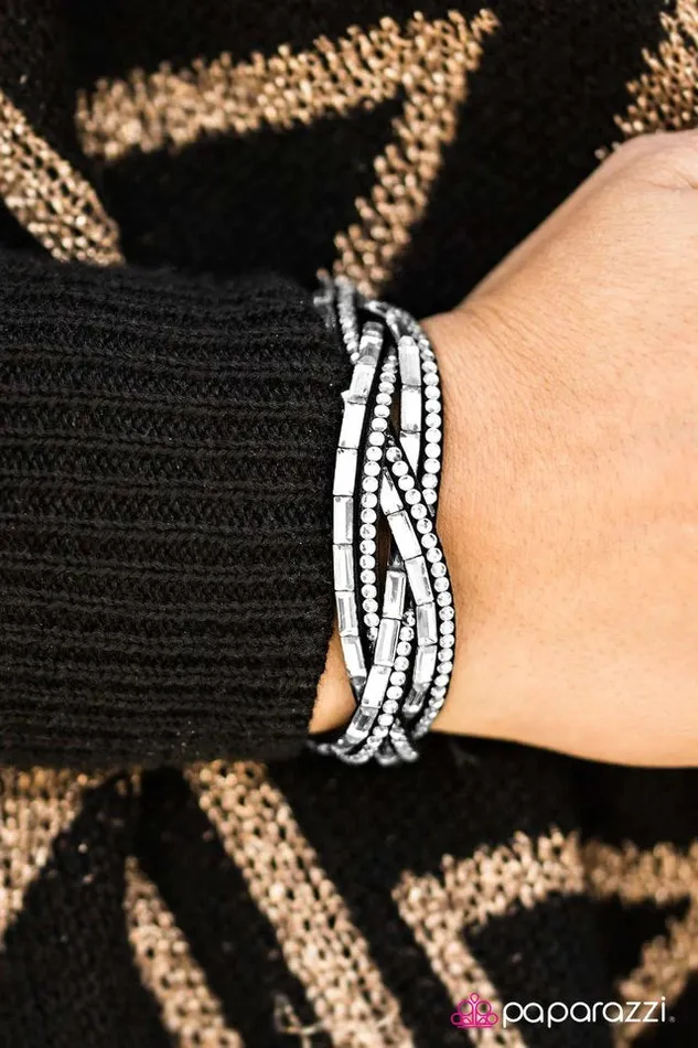 Bracelets Paparazzi Bracelet Too Cool For School Black Paparazzi Jewelry