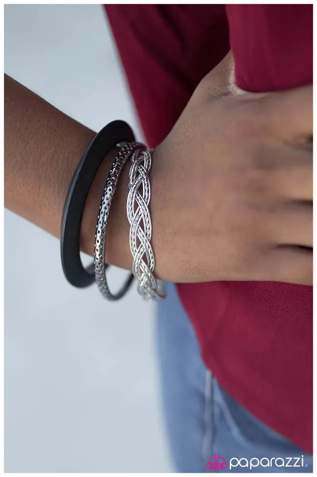 Bracelets Paparazzi Jewelry Paparazzi Bracelet Bring It On Black