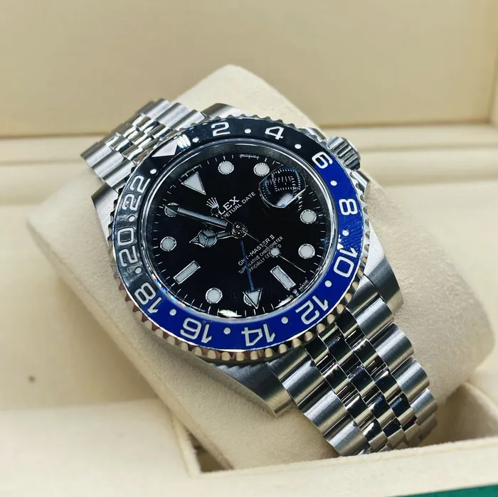Bracelets Rolex Rolex GMTMaster II Batgirl 40mm Ref 126710blnr0002 Black Dial Black Blue Bezel Stainless Steel Jubilee Bracelet Mens Watch