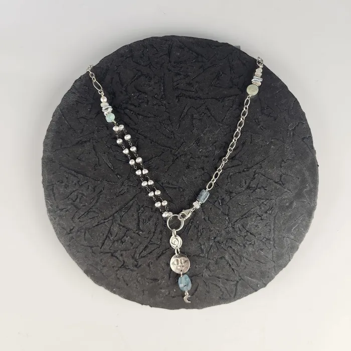 DAKOTA MOON Necklaces Silver Moonface Necklace