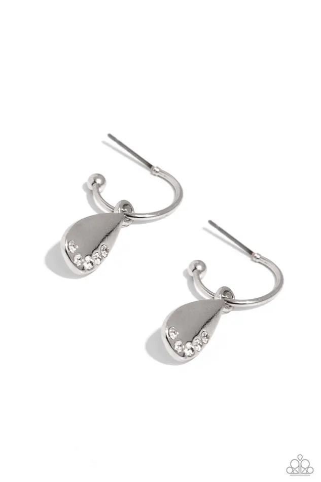 Earrings Paparazzi Jewelry Paparazzi Earring Borderline Baddie White Earrings Paparazzi Jewelry Paparazzi Earring Borderline Baddie White
