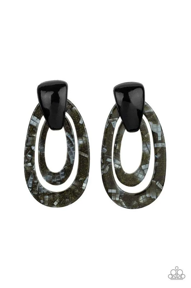 Earrings Paparazzi Jewelry Paparazzi Earring The HAUTE Zone Black