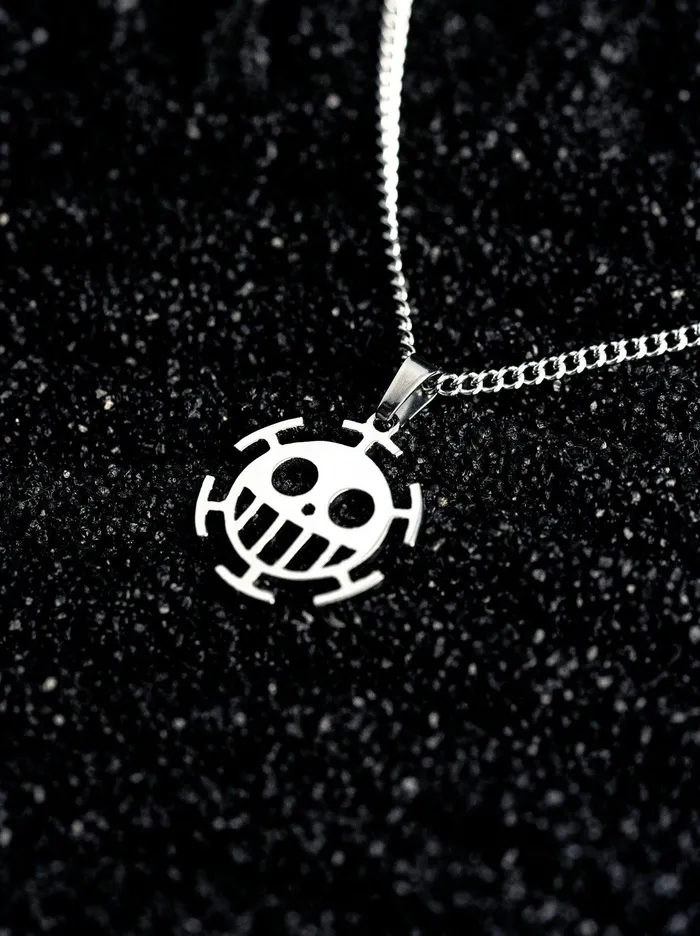 Kiyo Studios Necklaces HEART PIRATE PENDANT