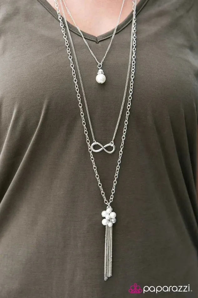 Necklaces Paparazzi Jewelry Paparazzi Necklace To Whatever End White