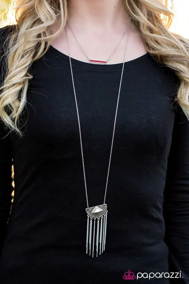 Necklaces Paparazzi Necklace Chase The Wind Red Paparazzi Jewelry