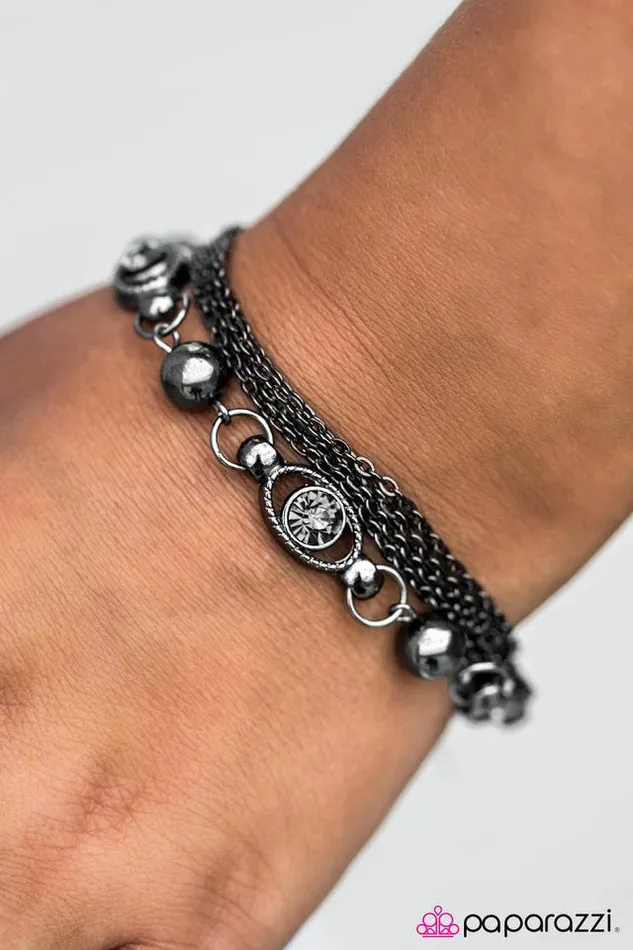 Paparazzi Bracelet Seeing Eye to Eye Black Paparazzi Jewelry Bracelets