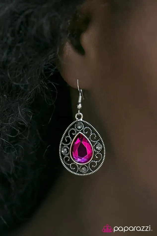 Paparazzi Earring Queen Monarch Pink Paparazzi Jewelry Earrings