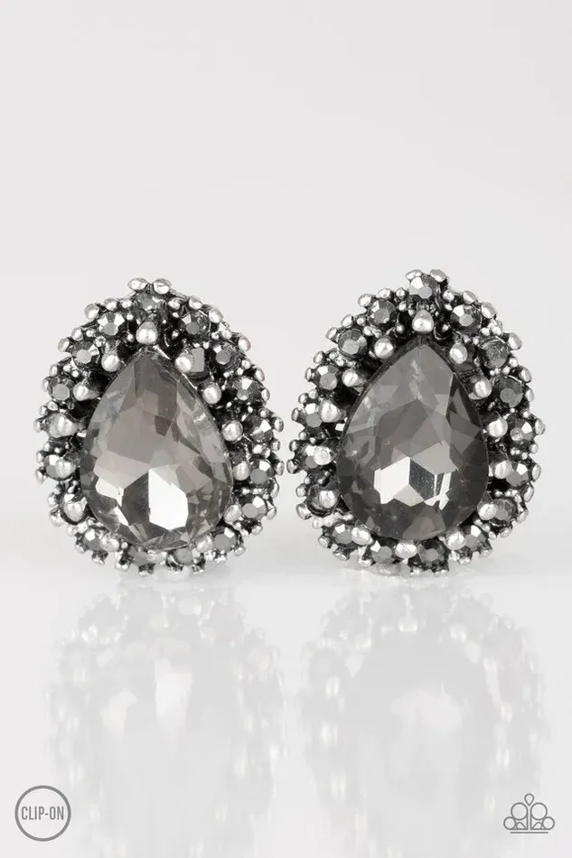 Paparazzi Earring Quintessentially Queen Silver ClipOn Paparazzi Jewelry Earrings