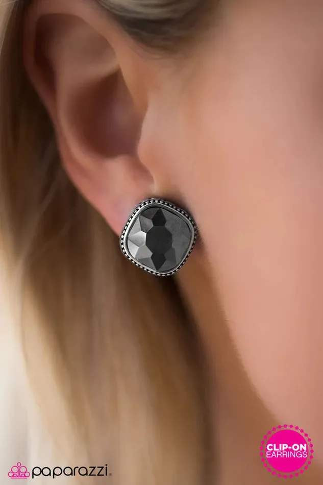 Paparazzi Earring The Bold and Brave Silver Paparazzi Jewelry Earrings