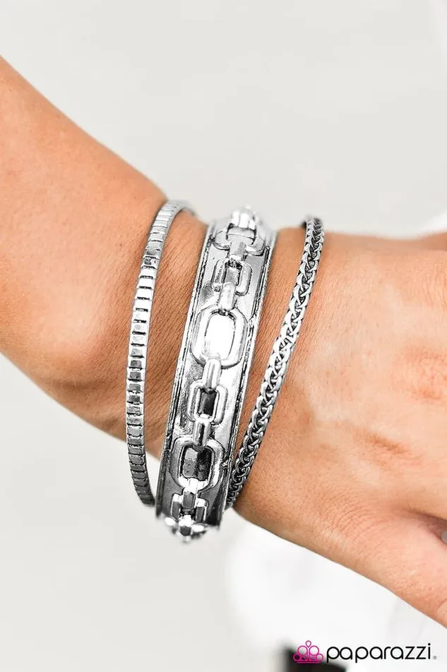 Paparazzi Jewelry Bracelets Paparazzi Bracelet Breaking The Rules Silver