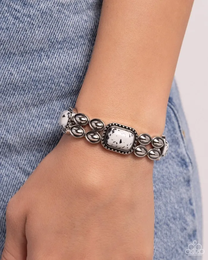 Paparazzi Jewelry Bracelets Paparazzi Bracelet Earthy Ease Black