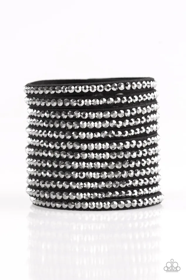 Paparazzi Jewelry Bracelets Paparazzi Bracelet The Boss Is Back Black