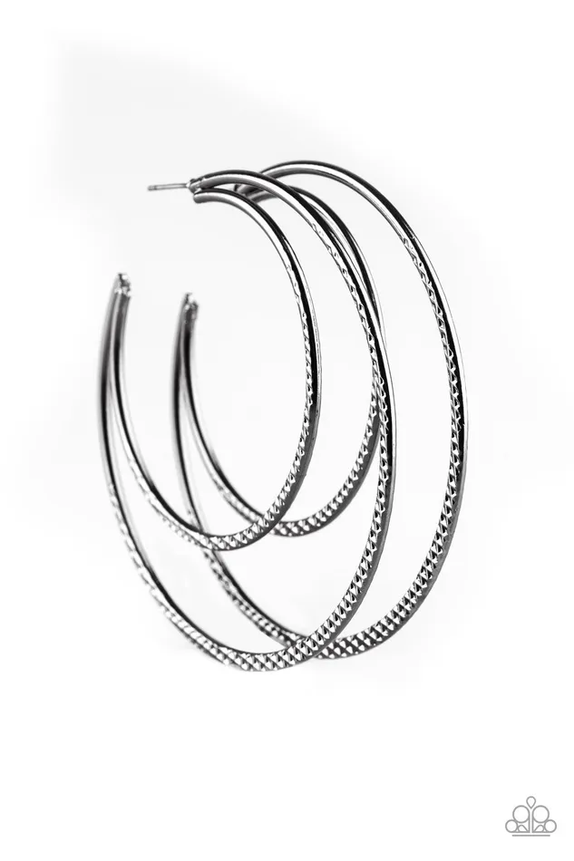 Paparazzi Jewelry Earrings Paparazzi Earring Drop It Like Its HAUTE Black