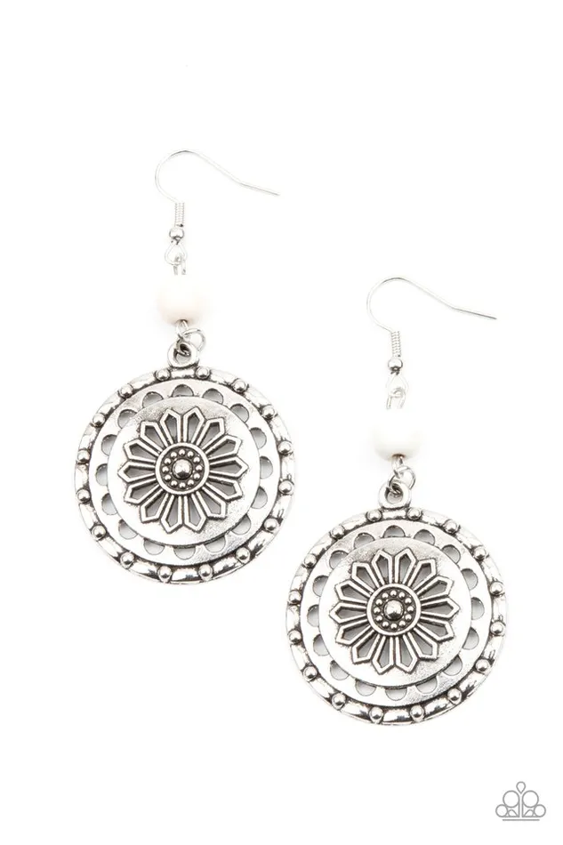 Paparazzi Jewelry Earrings Paparazzi Earring Flowering Frontiers White Paparazzi Jewelry Earrings Paparazzi Earring Flowering Frontiers White