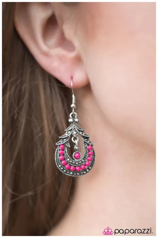 Paparazzi Jewelry Earrings Paparazzi Earring Holi Pink