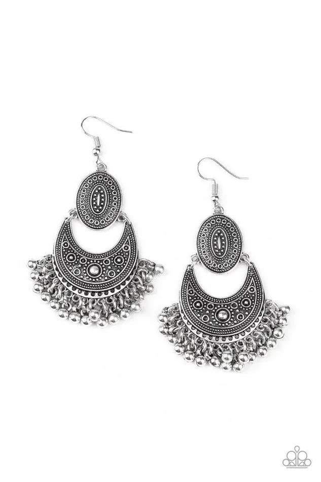 Paparazzi Jewelry Earrings Paparazzi Earring Western Trails Silver Paparazzi Jewelry Earrings Paparazzi Earring Western Trails Silver