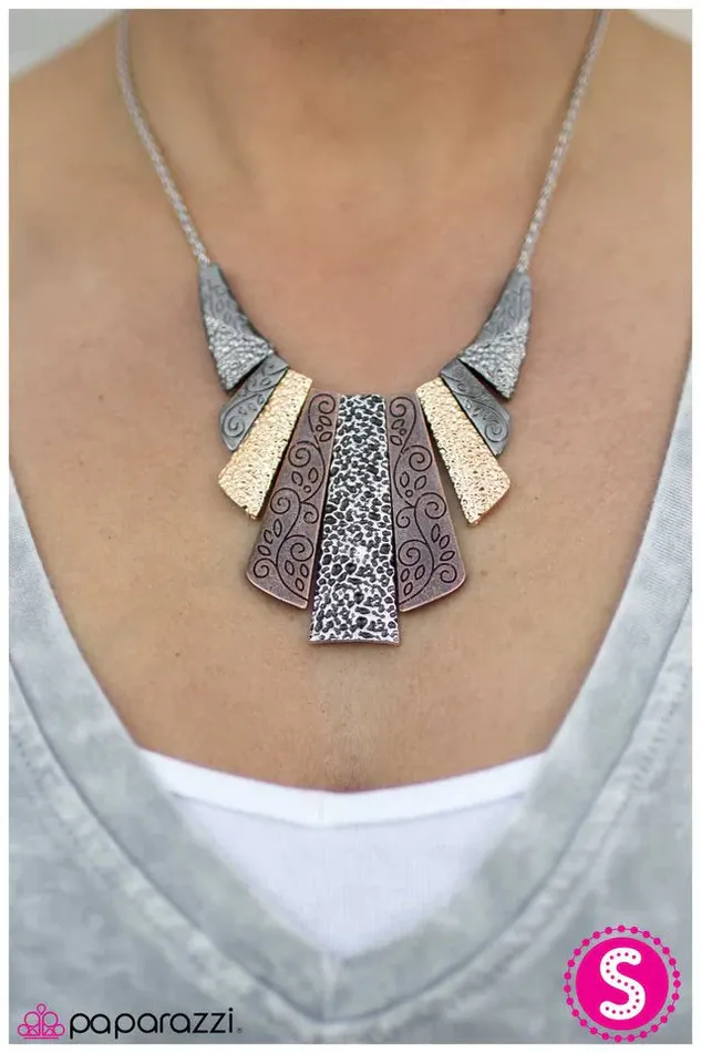 Paparazzi Jewelry Necklaces Paparazzi Necklace Cavegirl Multi