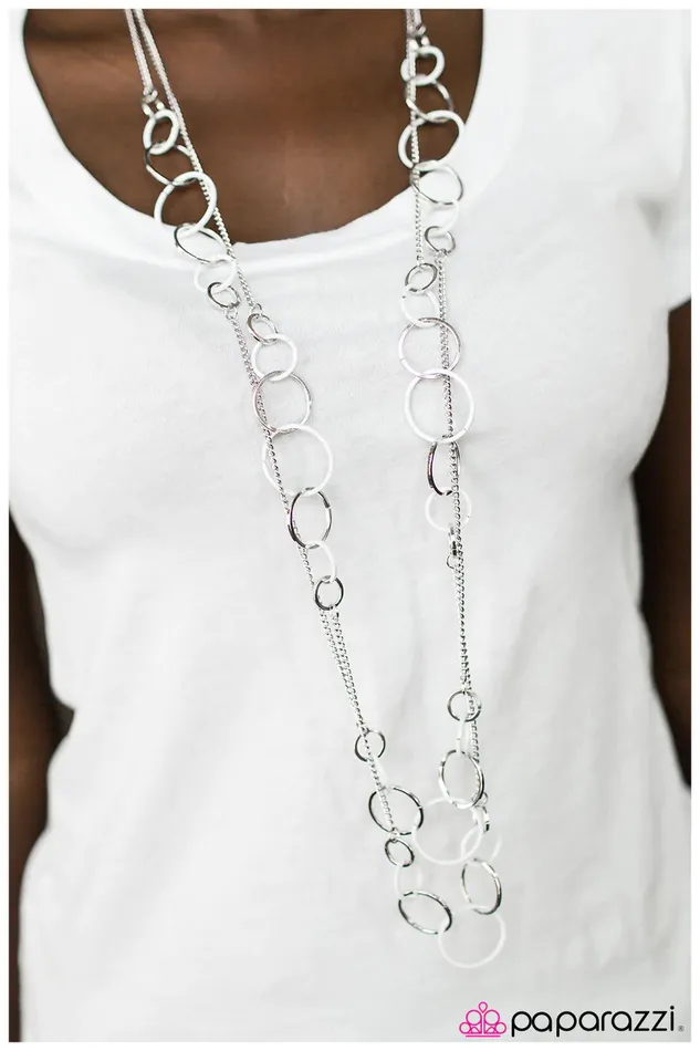 Paparazzi Jewelry Necklaces Paparazzi Necklace Feeling Bubbly White