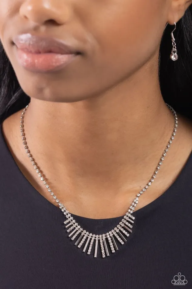 Paparazzi Jewelry Necklaces Paparazzi Necklace FLARE to be Different White