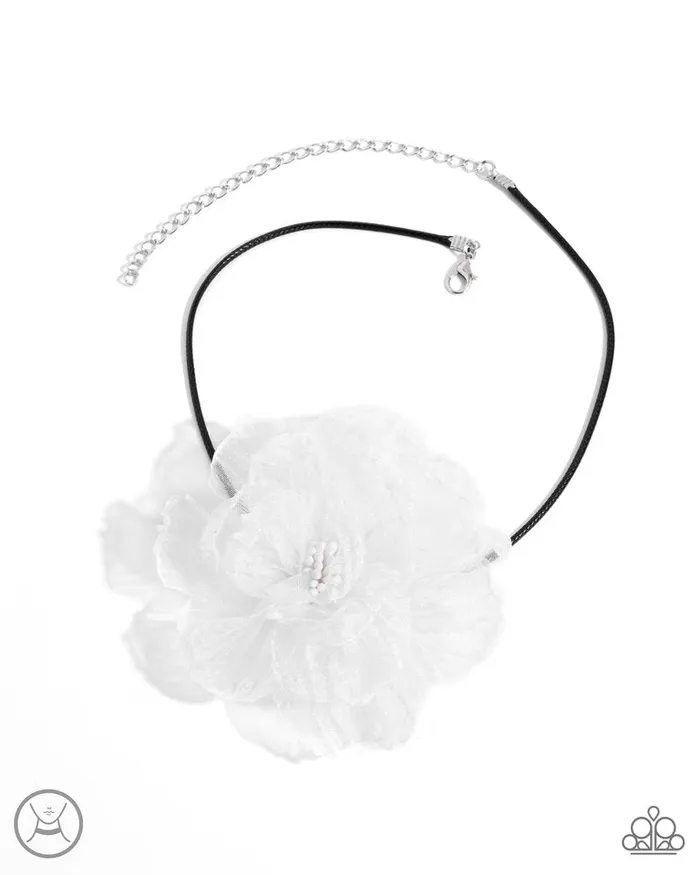 Paparazzi Jewelry Necklaces Paparazzi Necklace French Facade White Paparazzi Jewelry Necklaces Paparazzi Necklace French Facade White
