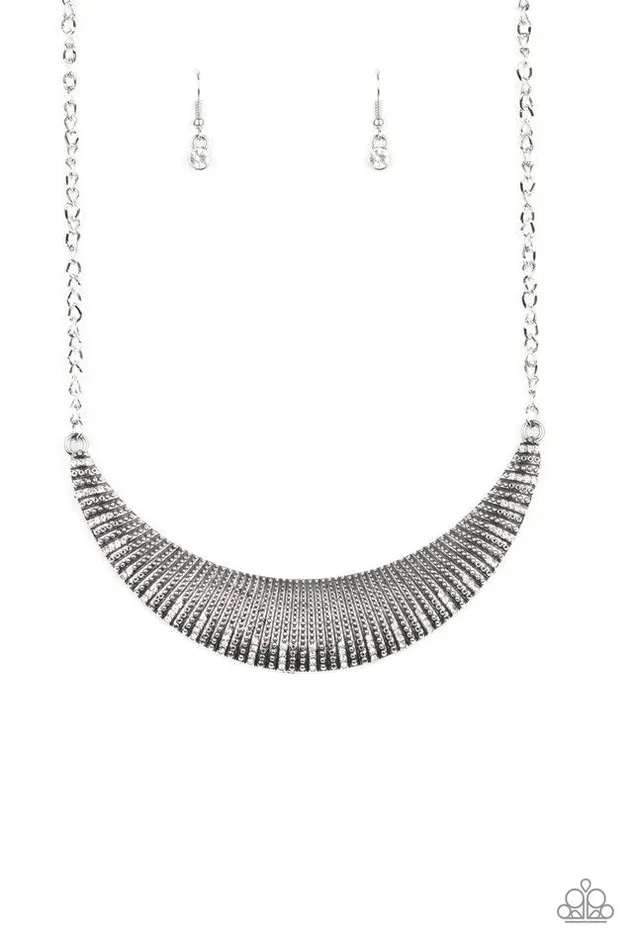 Paparazzi Jewelry Necklaces Paparazzi Necklace Modern Day Moonshine White