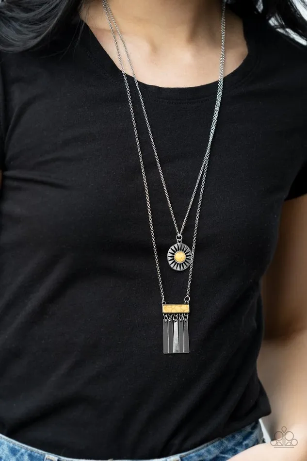 Paparazzi Jewelry Necklaces Paparazzi Necklace Sunburst Rustica Yellow