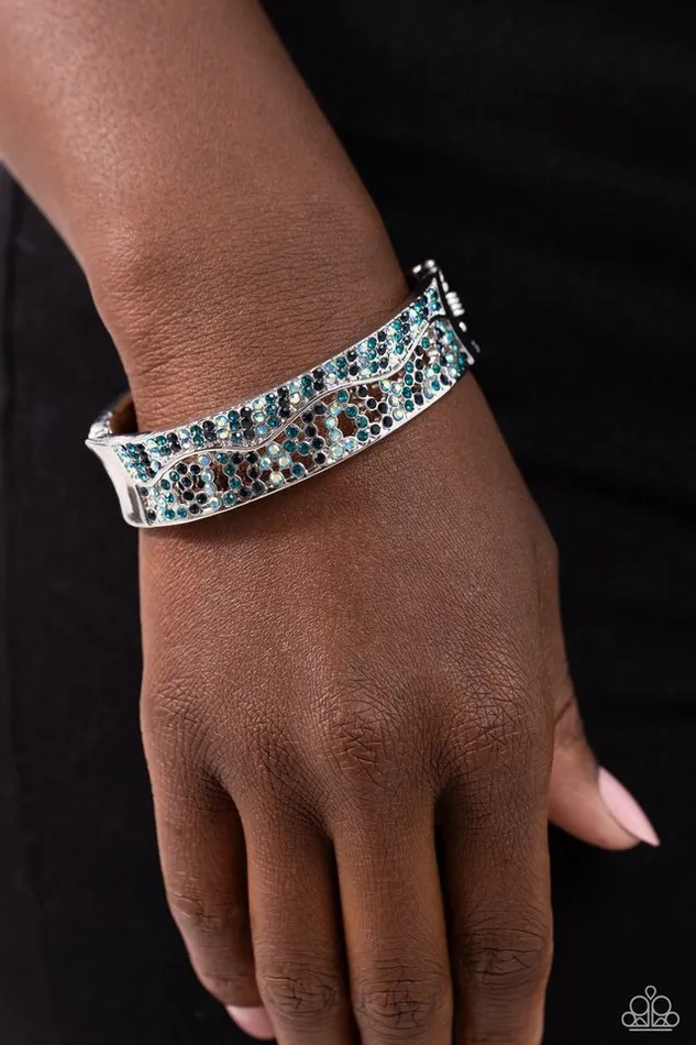 Paparazzi Jewelry Paparazzi Bracelet Wavy Whimsy Blue Bracelets