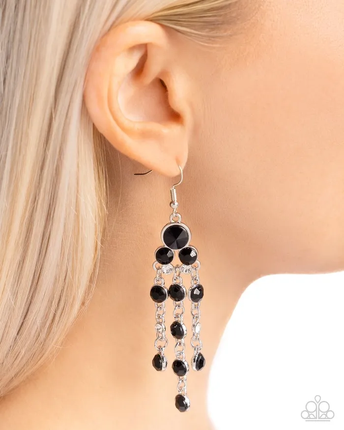 Paparazzi Jewelry Paparazzi Earring Cascading Clarity Black Earrings