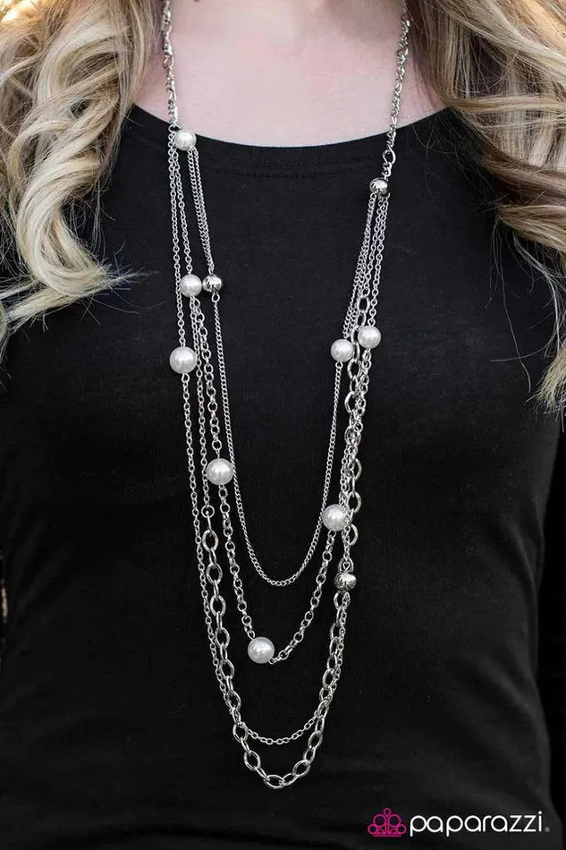 Paparazzi Jewelry Paparazzi Necklace Lets Celebrate White Necklaces