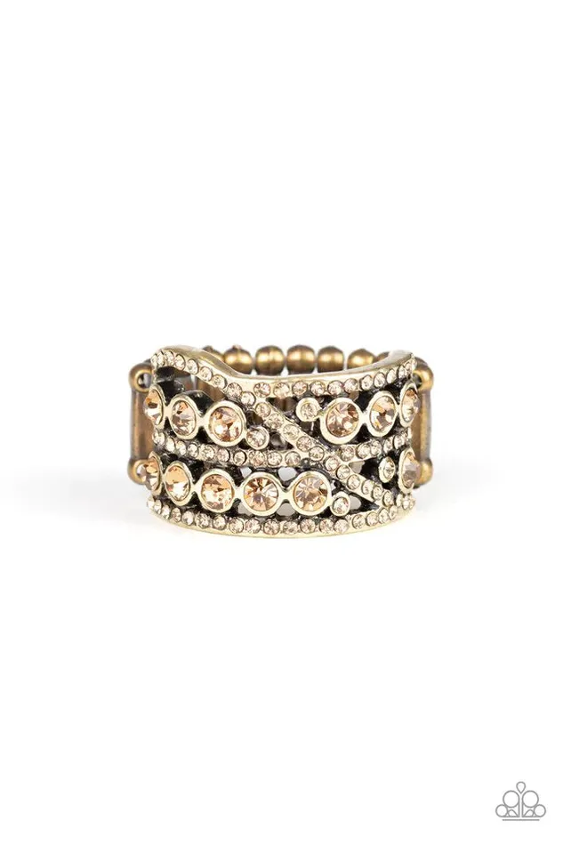 Paparazzi Jewelry Rings Paparazzi Ring Elegant Effervescence Brass