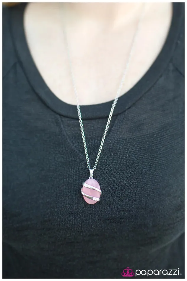 Paparazzi Necklace Keep Stringing You Along Pink Paparazzi Jewelry Necklaces