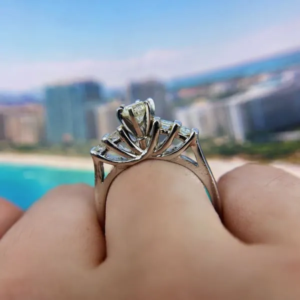 Rings Diamond Source NYC Engagement Ring with Center Round and Princess cut Diamond RN4900