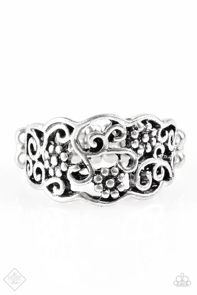 Rings Paparazzi Jewelry Paparazzi Ring Wild About Wildflowers Silver