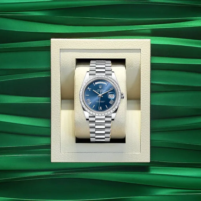 Rolex Day Date 40mm Ref 228396tbr0026 Blue Roman Dial Diamond Bezel Platinum President Bracelet Mens Watch Rolex Bracelets