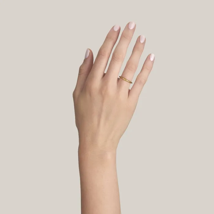Single Stone 22K Yellow Gold Large Jane Band Single Stone Rings