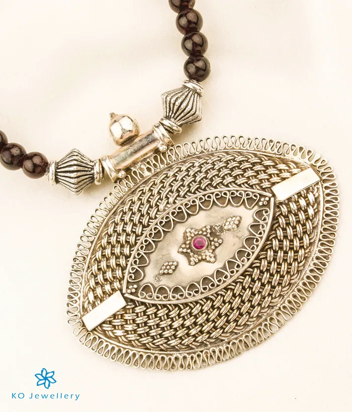 Jaipur Necklaces The Anaita Silver Beads Necklace Garnet